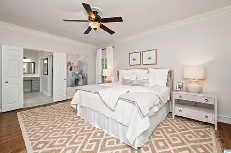 2704 Old Looney Mill Circle Birmingham AL 35243