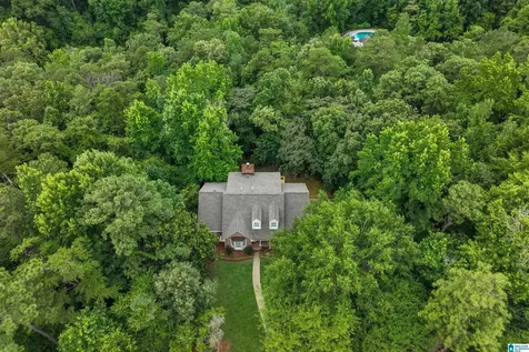 2704 Old Looney Mill Circle Birmingham AL 35243