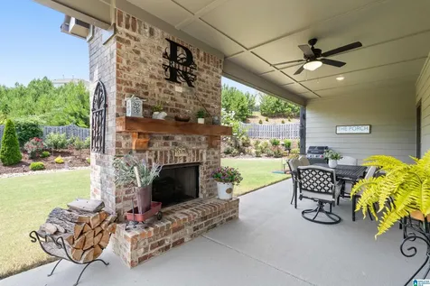 509 Riverwoods Court Helena AL 35080