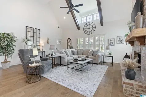 509 Riverwoods Court Helena AL 35080