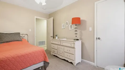 528 Strongbow Drive Birmingham AL 35214