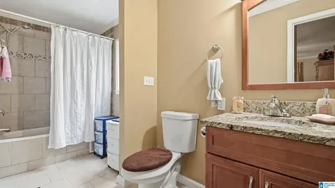528 Strongbow Drive Birmingham AL 35214