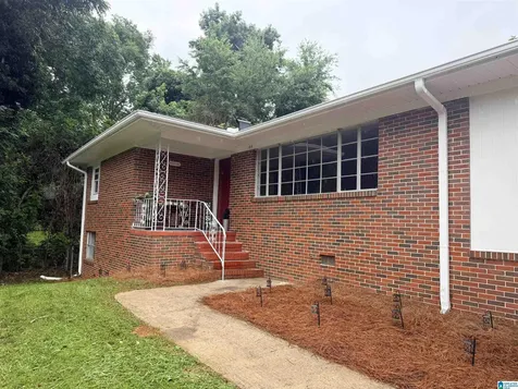 109 5th Way Pleasant Grove AL 35127