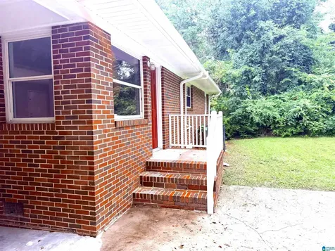 109 5th Way Pleasant Grove AL 35127