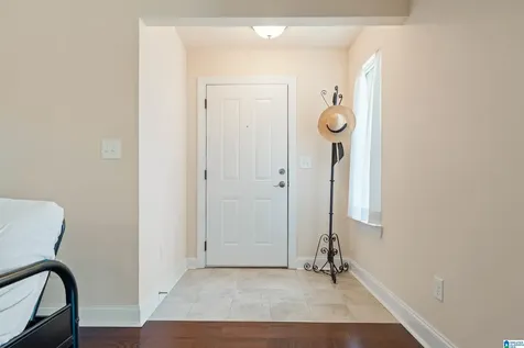136 Cornerstone Court Birmingham AL 35022