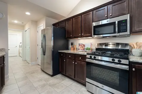 136 Cornerstone Court Birmingham AL 35022
