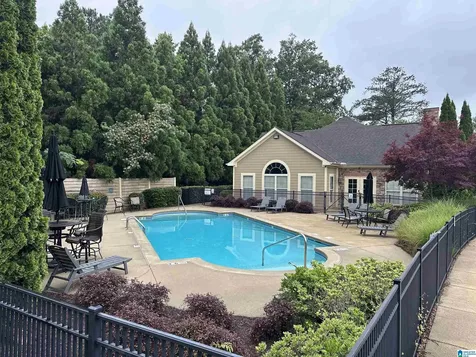 136 Cornerstone Court Birmingham AL 35022