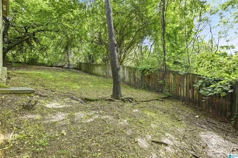 1613 5th Way NW Center Point AL 35215