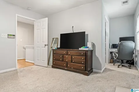 5422 Whisper Wood Circle Hoover AL 35226