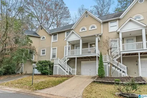 5422 Whisper Wood Circle Hoover AL 35226
