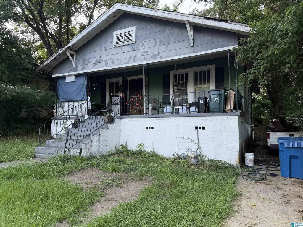 512 60th Street Fairfield AL 35064