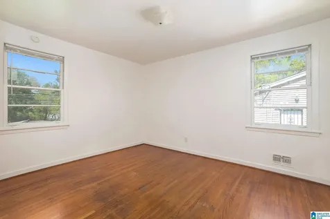 944 Hillandale Drive Fairfield AL 35064