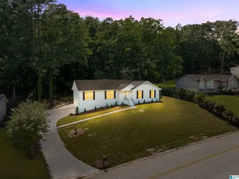 2325 Garland Drive Vestavia Hills AL 35216