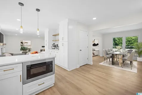 2325 Garland Drive Vestavia Hills AL 35216