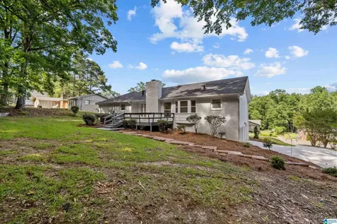 2325 Garland Drive Vestavia Hills AL 35216