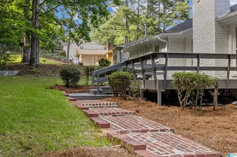 2325 Garland Drive Vestavia Hills AL 35216