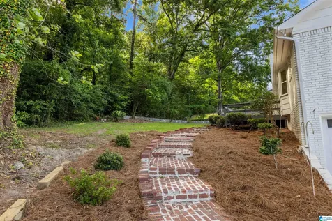 2325 Garland Drive Vestavia Hills AL 35216