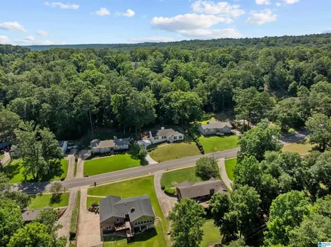 2325 Garland Drive Vestavia Hills AL 35216