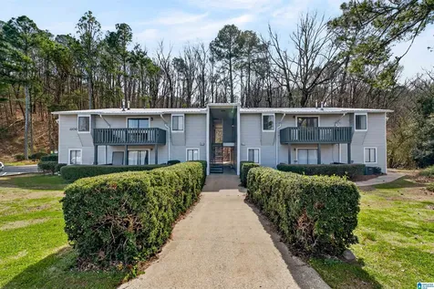 1106 Woodland Village Homewood AL 35216