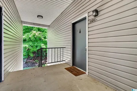 1106 Woodland Village Homewood AL 35216