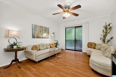 1106 Woodland Village Homewood AL 35216