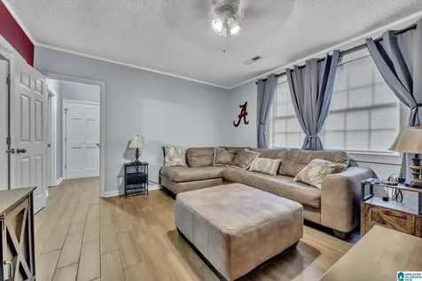 6001 Woodvale Drive Helena AL 35080