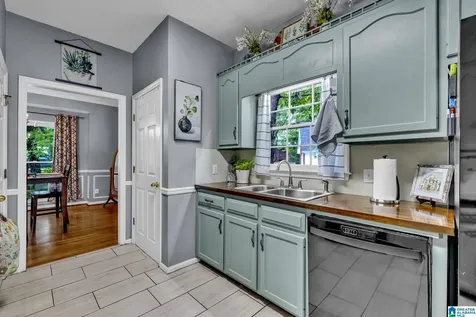 6001 Woodvale Drive Helena AL 35080