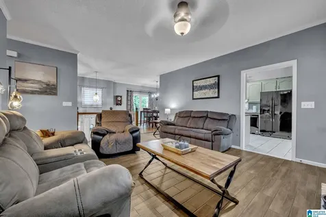 6001 Woodvale Drive Helena AL 35080