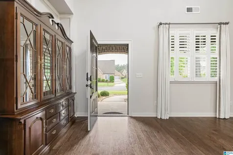 1098 Regent Park Drive Birmingham AL 35242