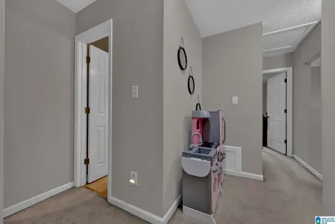 1937 Live Oak Trace Birmingham AL 35235
