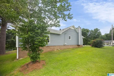 1220 Cozy Circle Bessemer AL 35023