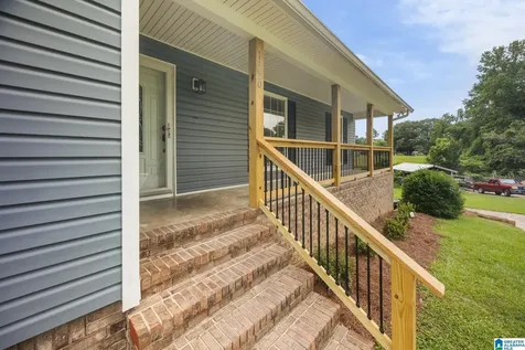 1220 Cozy Circle Bessemer AL 35023