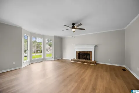 1220 Cozy Circle Bessemer AL 35023