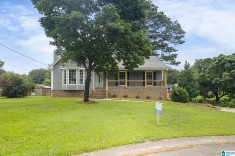 1220 Cozy Circle Bessemer AL 35023