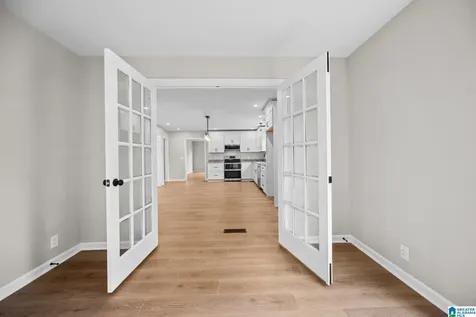 1220 Cozy Circle Bessemer AL 35023