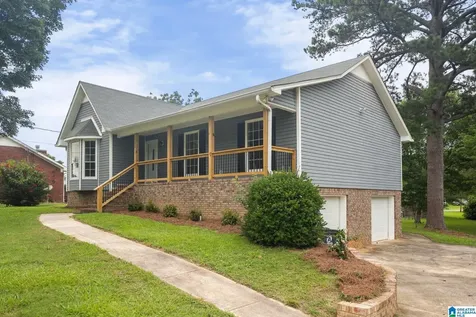 1220 Cozy Circle Bessemer AL 35023