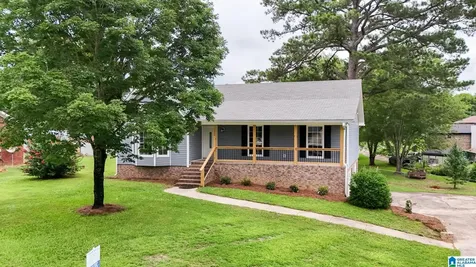 1220 Cozy Circle Bessemer AL 35023