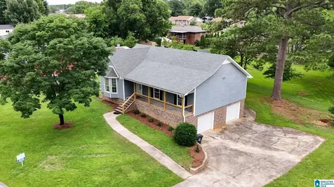 1220 Cozy Circle Bessemer AL 35023