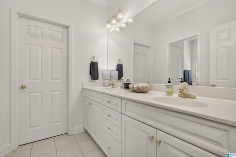 4052 Alston Way Vestavia Hills AL 35242