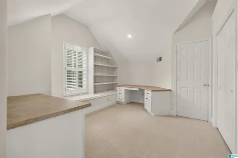 4052 Alston Way Vestavia Hills AL 35242