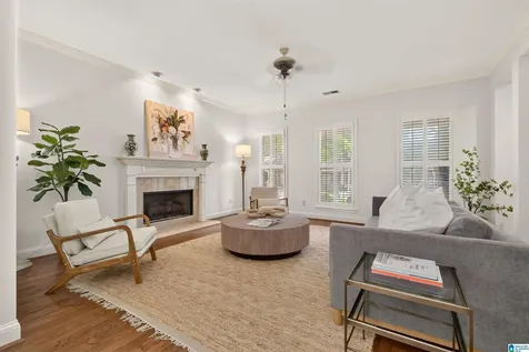 4052 Alston Way Vestavia Hills AL 35242