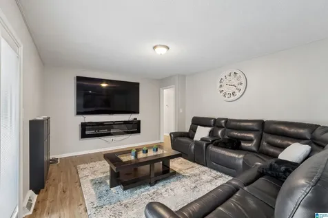 1812 Mara Drive Center Point AL 35215