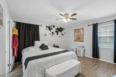 1812 Mara Drive Center Point AL 35215