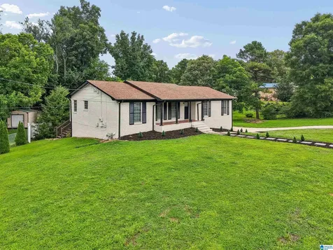 1812 Mara Drive Center Point AL 35215