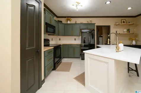 760 Small Lake Drive Odenville AL 35120