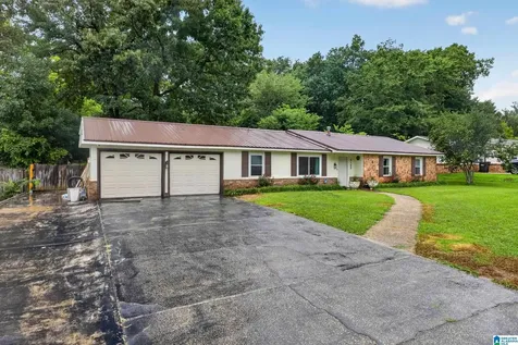 2122 Vicki Drive Birmingham AL 35235