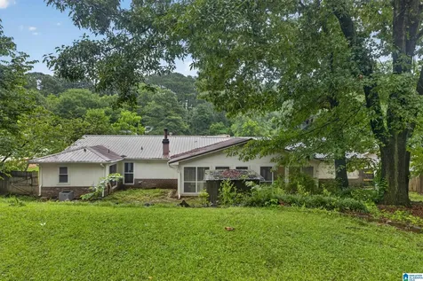 2122 Vicki Drive Birmingham AL 35235