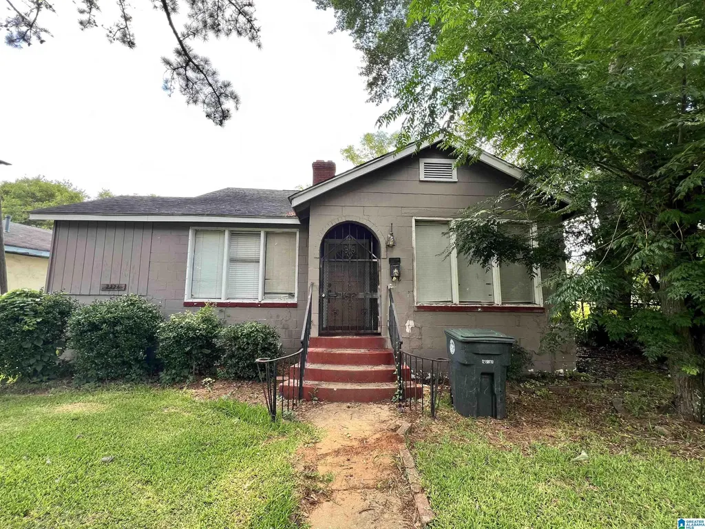 2224 Pearson Avenue SW Birmingham AL 35211