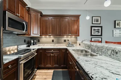 2115 Ross Park Avenue Hoover AL 35226