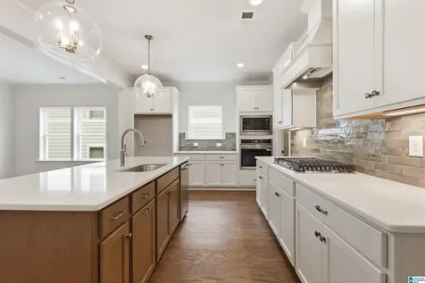 146 Jefferson Place Birmingham AL 35242